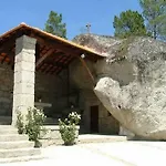 Casa Velha * Avelal