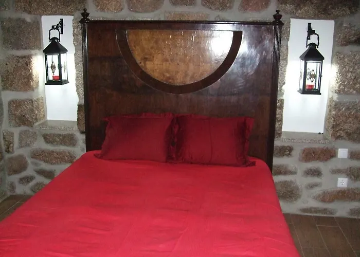 Semesterbostad Casa Velha *