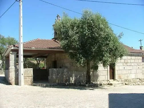 Semesterbostad Casa Velha *