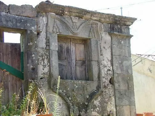 Casa Velha * Avelal